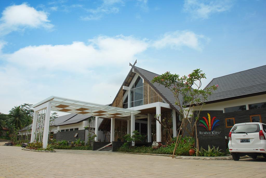Rumah Kito Jambi Buitenkant foto
